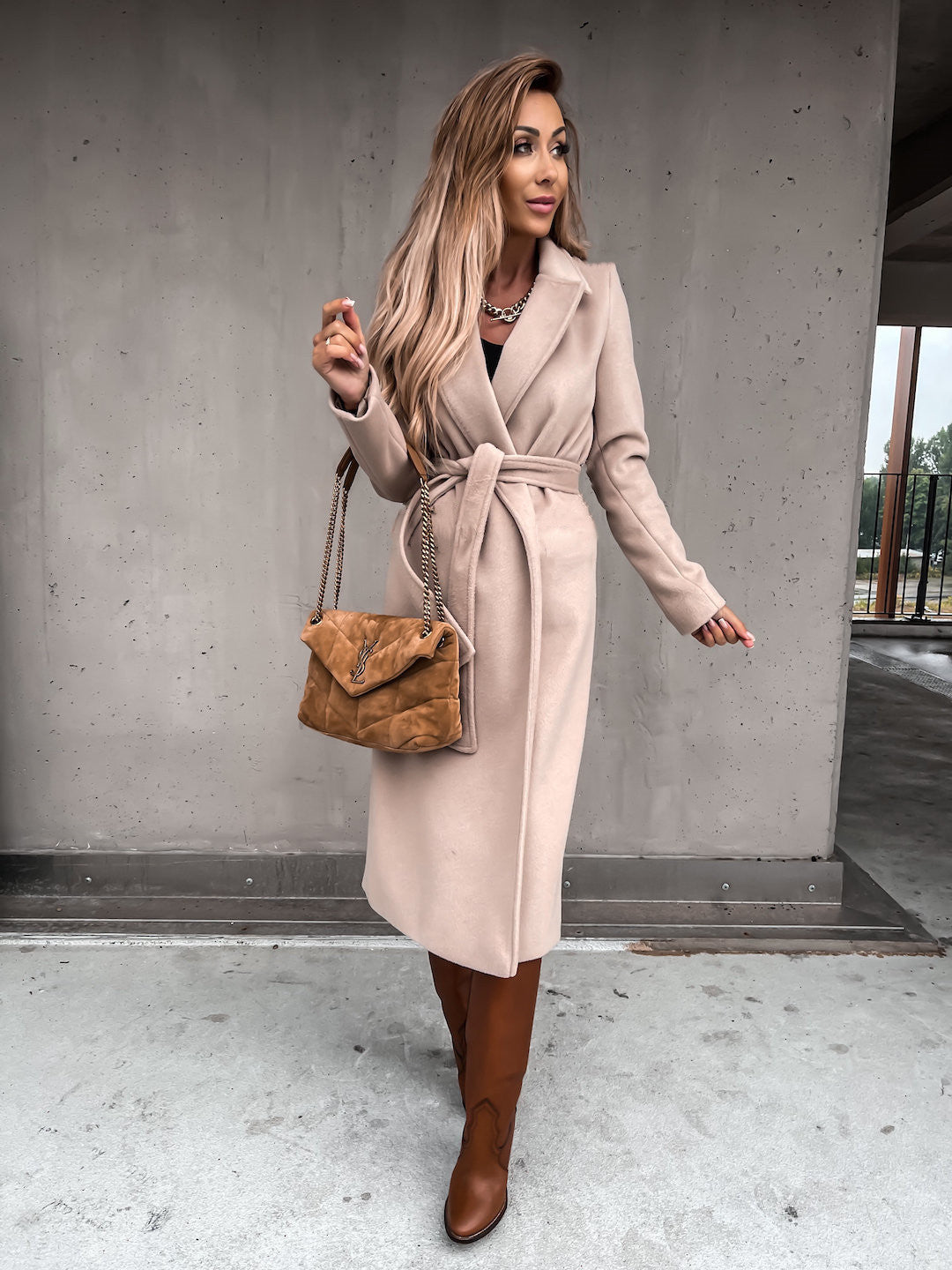 Woolen Coat Simple Fashion V-neck Lace Up Long Coat For Women